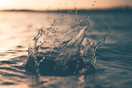 Water_Splashalex-perez-wEgR12N01Tk-unsplash.jpg